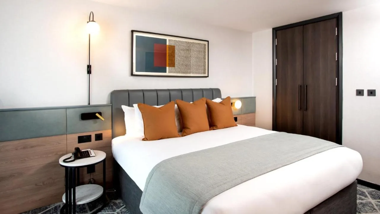 One-Bedroom Suite